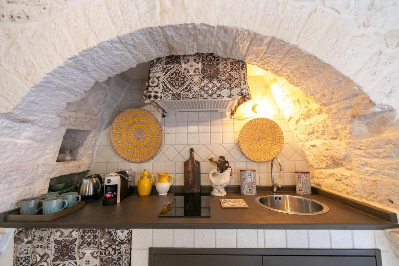 Trullo Arboris Villa อัลเบโรเบลโล ภายนอก รูปภาพ